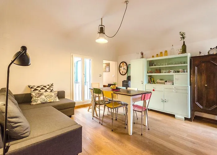 Belle Arti, Perfetto Per Famiglie *