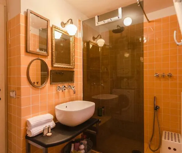 Belle Arti, Perfetto Per Famiglie *